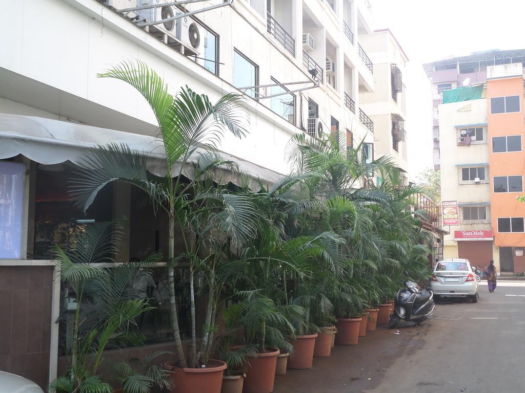 Hotel Risshi Residency Navi Mumbai Exterior photo